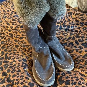 Jack Rogers Brown Suede Fur-Lined Women's Boots